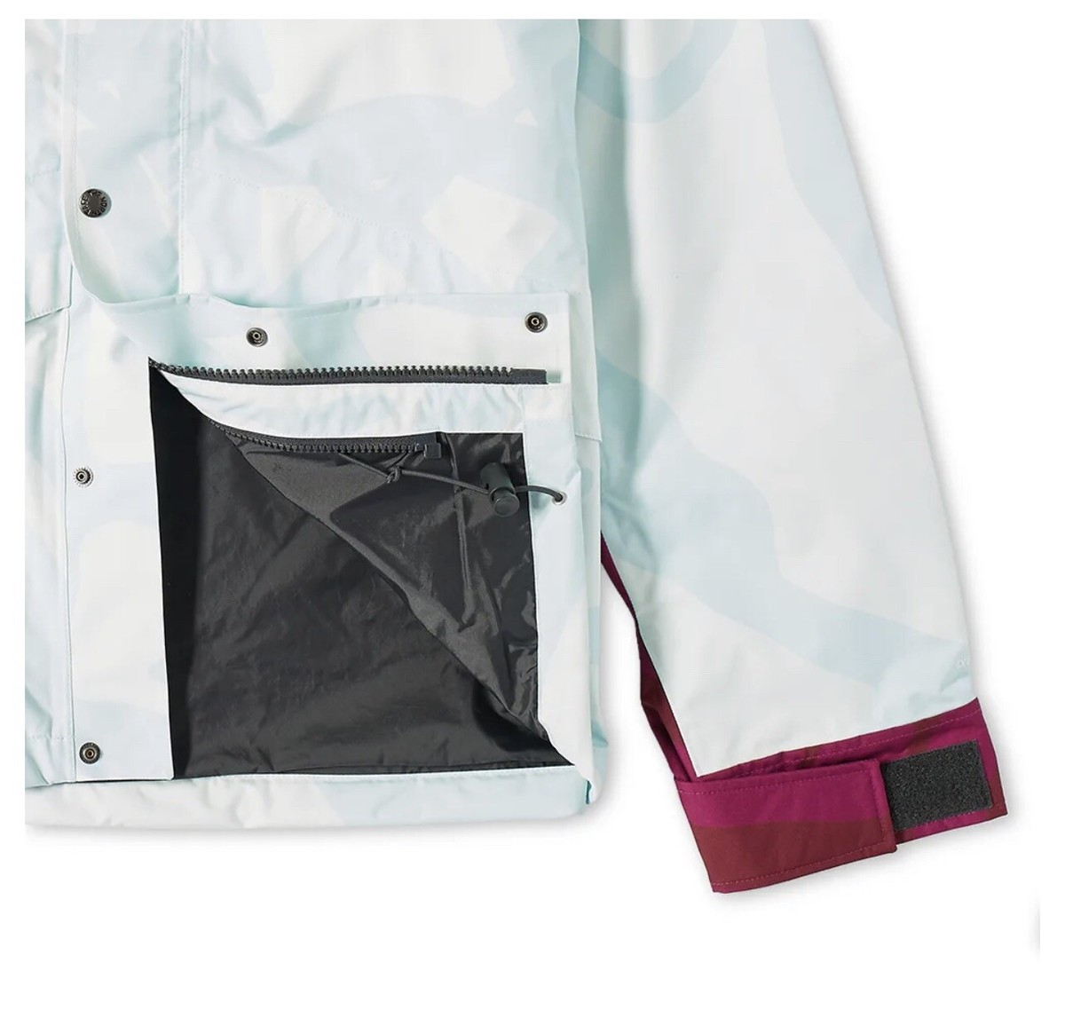 KAWS XX The North Face Retro 1986 TNF Mountain Jacket Ice KAWS XX The North Face Retro 1986 TNF Mountain Jacket Ice