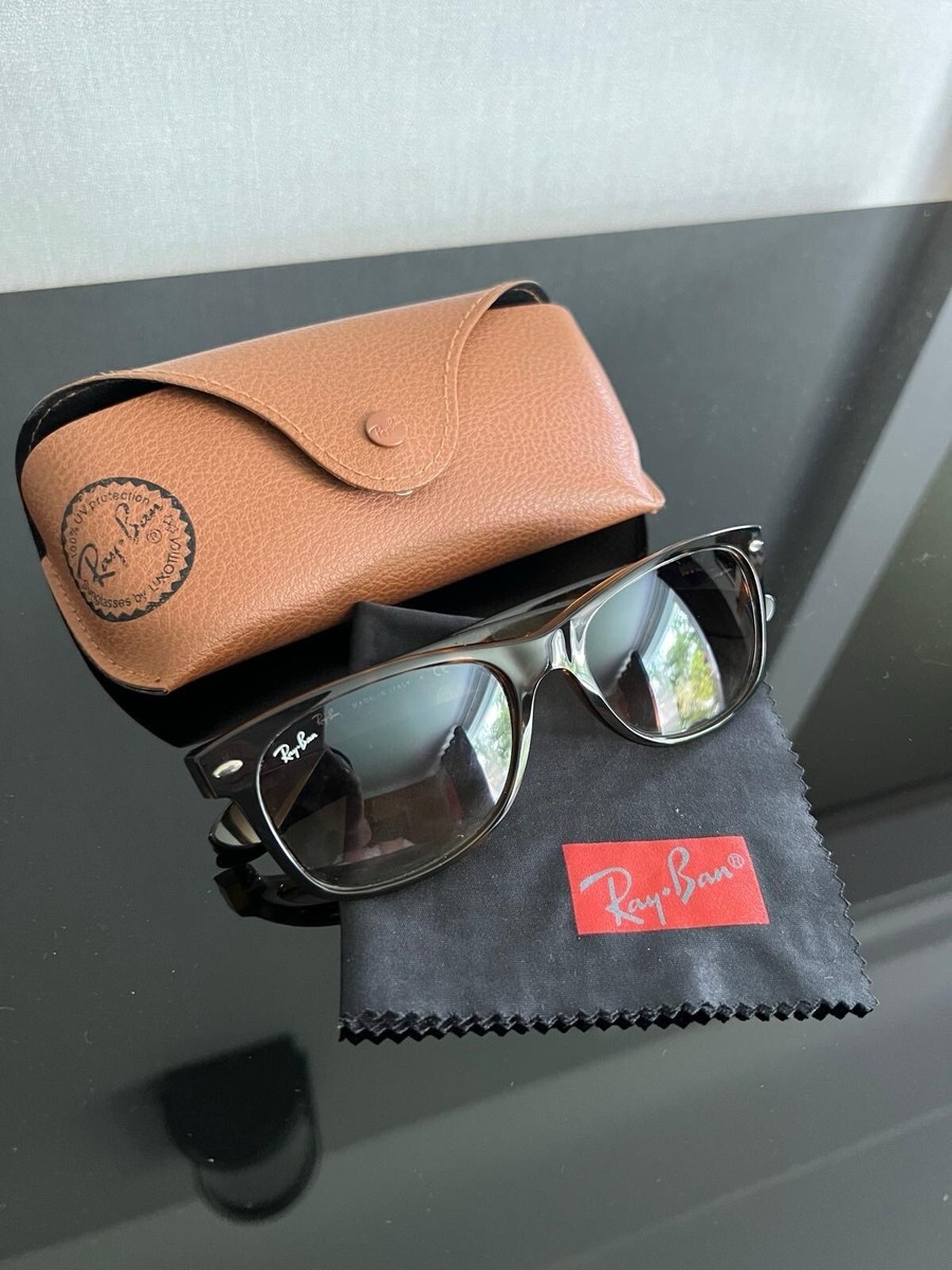 Wayfarer Sunglasses Le Specs Runaways Sunglasses Le Specs Runaways