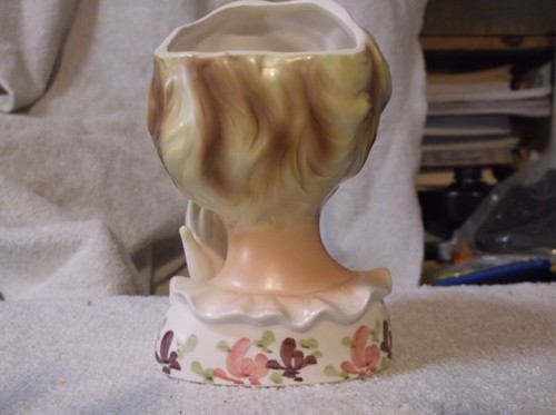 Vintage Samson Import 1964 Lady Head Vase w/Hand Floral Dress Blonde 6" #5543B - Picture 2 of 3