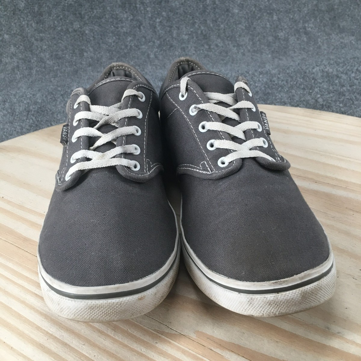 Vans Shoes Womens 9 Authentic Sneakers Gray Canvas Round Toe