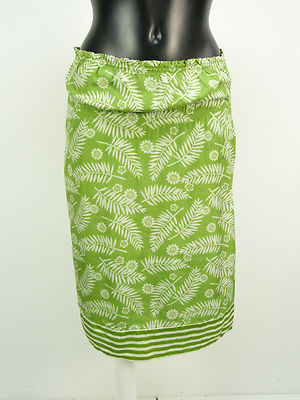 HERITAGE SILK SKIRT SIZE S / GREEN WITH PATTERN & 100% SILK ( L 5105 )