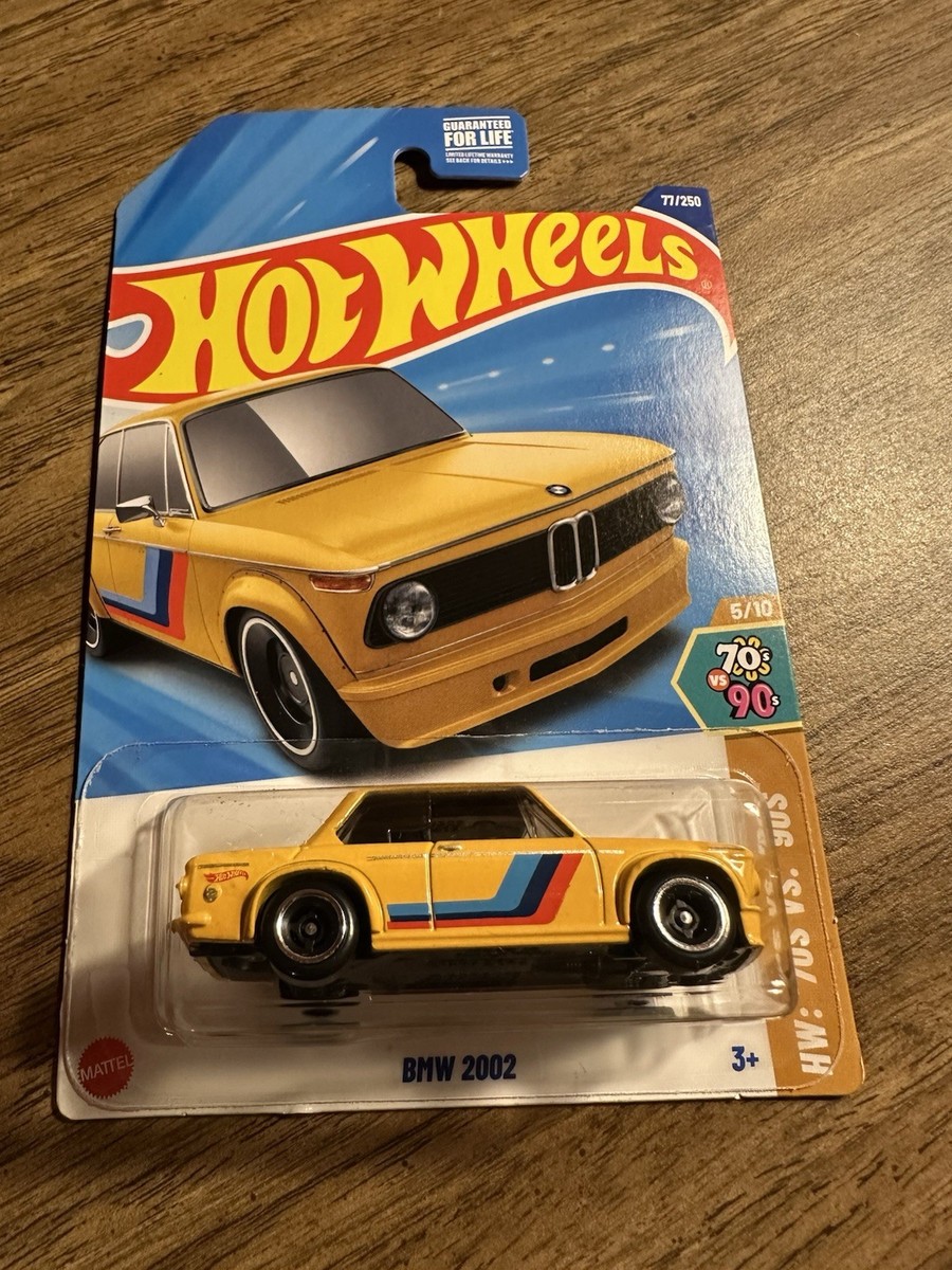 2025 Hot Wheels HW 70's vs 90's BMW 2002 #5/10 Yellow Gold