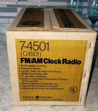 Vintage General Electric GE Alarm Clock Radio Model No 7-4501 Retro AM FM SEALED
