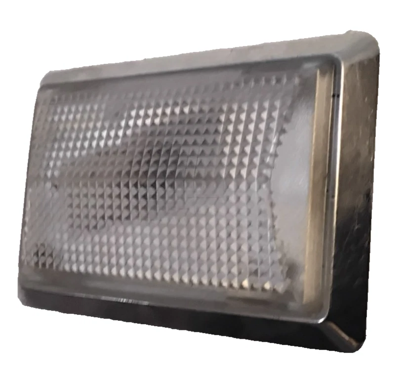 Ford Ranger: 1980, 1981, 1982, 1983, 1984-2006, cubierta de luz interior domo Foto 4 de 4