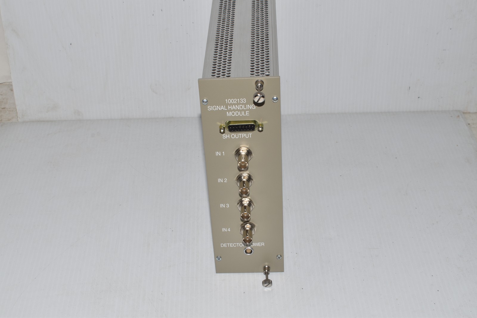 MDR Sciex 1002133 Signal Handling Module NIM BIN - New (?) (RVB24)