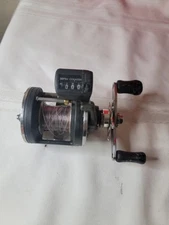 Okuma Convector Line Counter Fishing Reel DUAL HANDLE CV-15D See Description