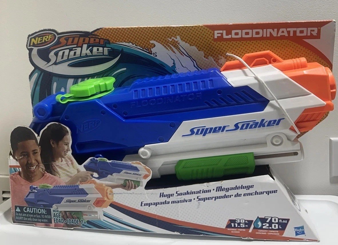 Nerf Super Soaker Floodinator Water Blaster X2 2L Bomba Acción Diversión