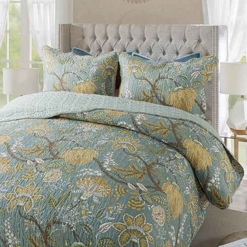 Durable Queen Size Quilt Set - Cotton Coverlet with Elegant Green Floral Pattern - Picture 4 of 11