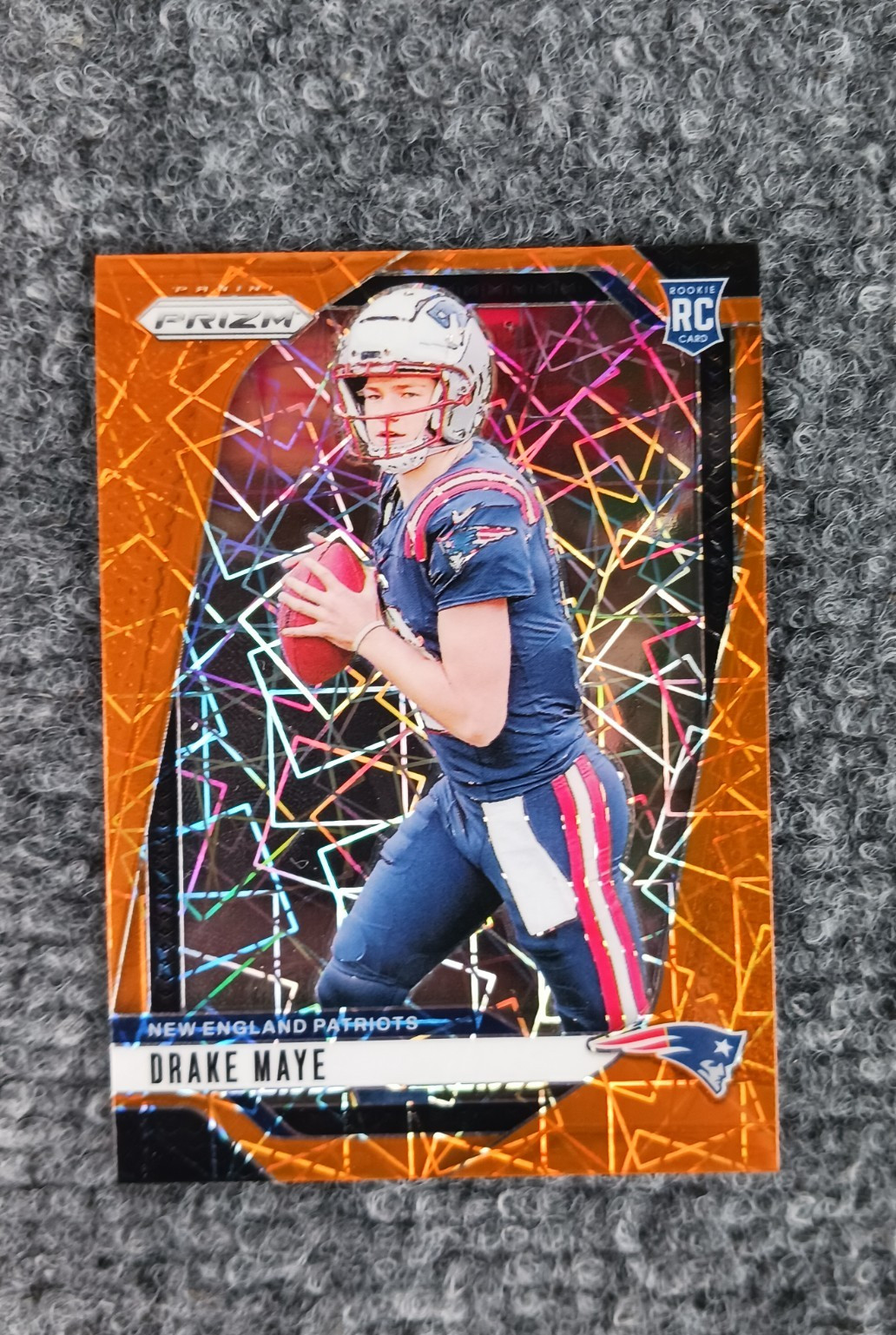 Drake Maye 2024 Prizm #329 Orange Lazer Prizm Rookie RC Patriots