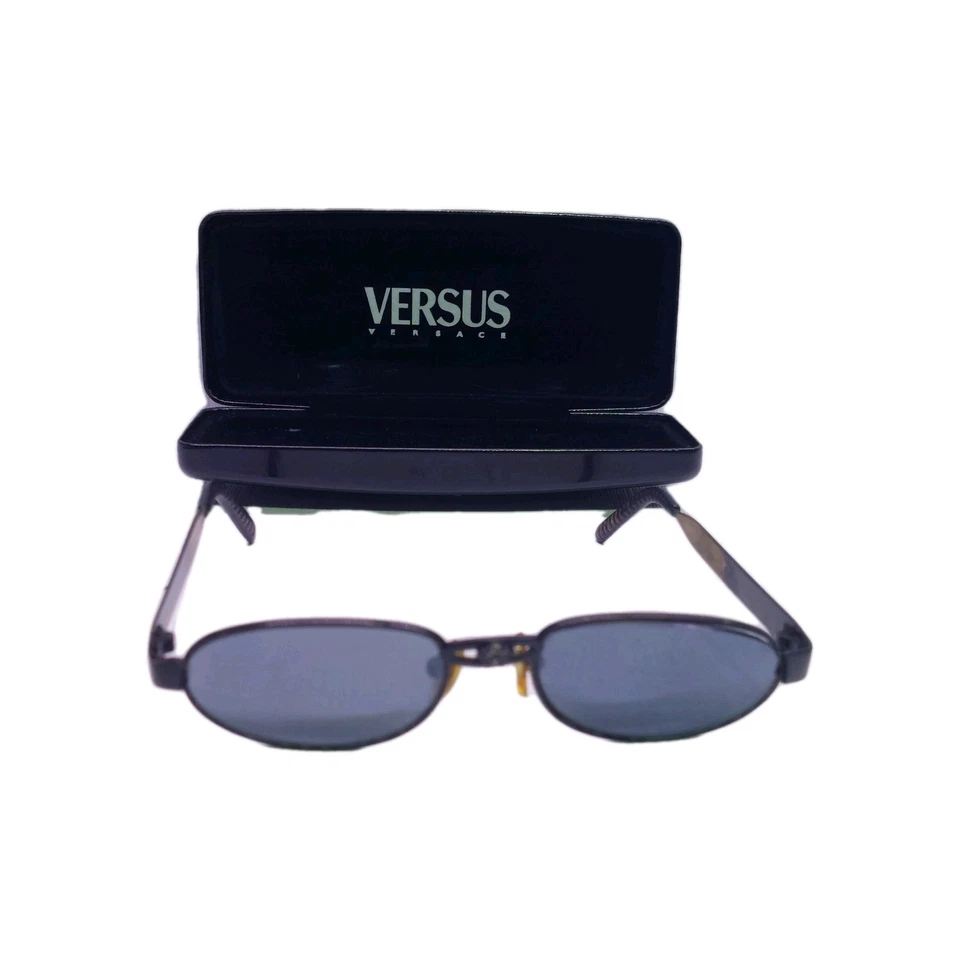 Vintage VERSUS Versace Sunglasses Metal Frame Black - Image 2 of 4