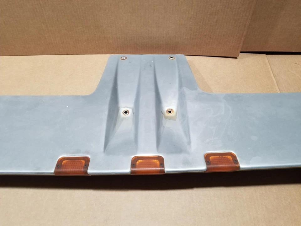 Солнцезащитный козырек для пикапа Dodge 2-го поколения с кабиной Lund - Изображение 4 из 4