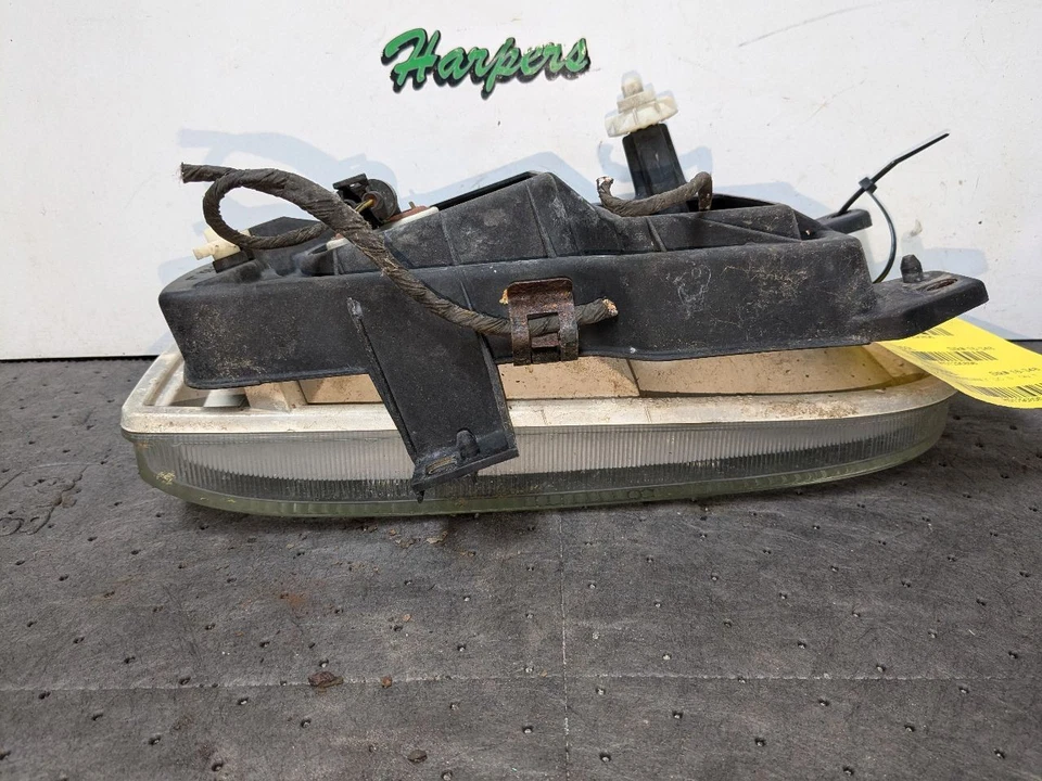 Faro conductor convertible a través de VIN 806130 doble bombilla compatible con 93-99 GOLF 1290896 Foto 4 de 4