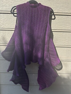 Venus XS Women's  Purple Shiny Blouse Sleeveless