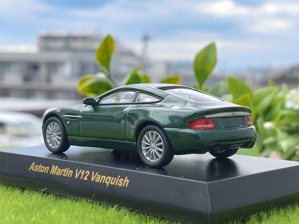 Aston Martin / V12 Vanquish / 1/64 Diecast Car / Kyosho | eBay Aston Martin / V12 Vanquish / 1/64 Diecast Car / Kyosho | eBay