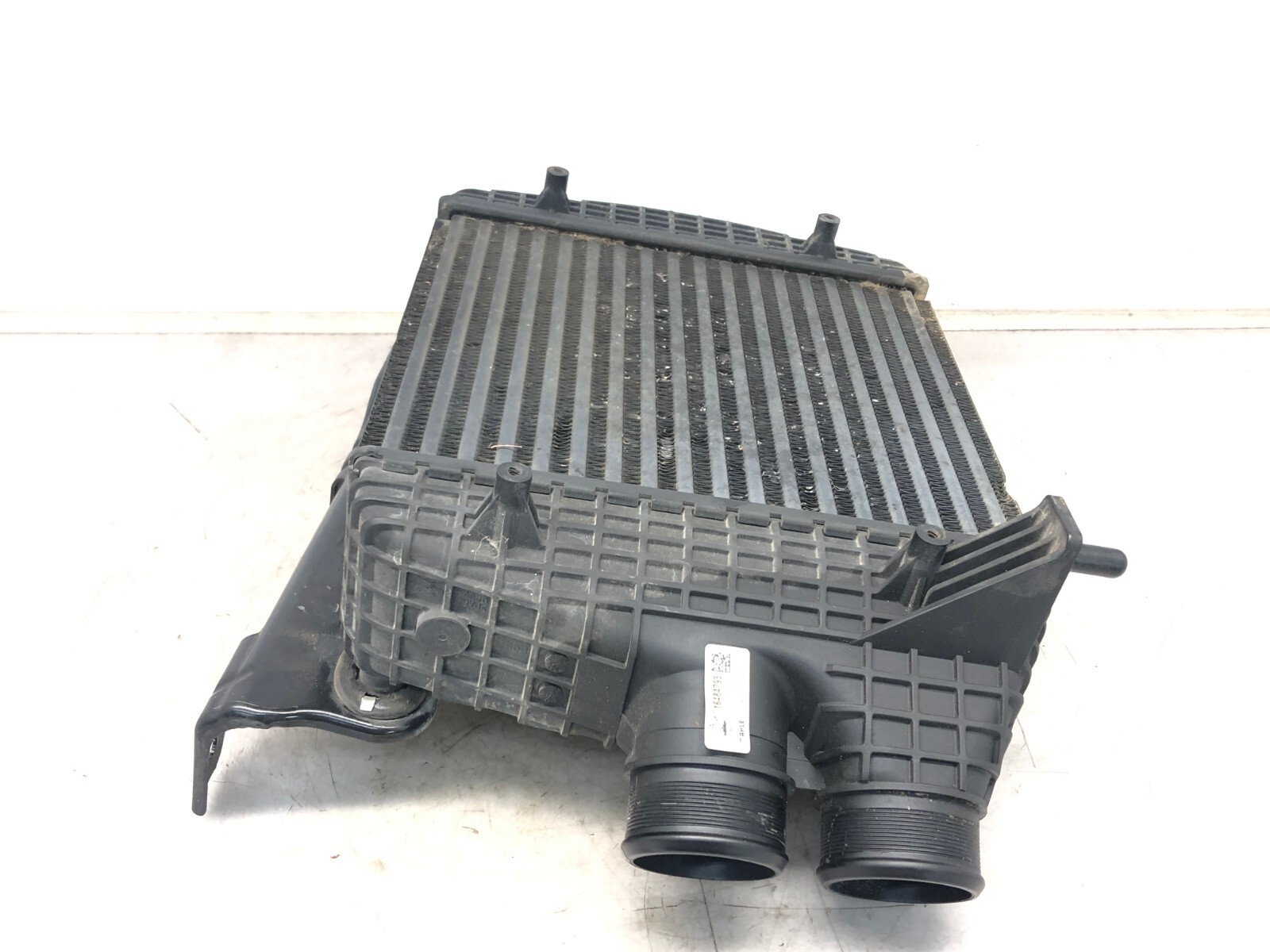 2017-2020 MASERATI LEVANTE 3.0L LEFT DRIVER FRONT RADIATOR INTERCOOLER OEM