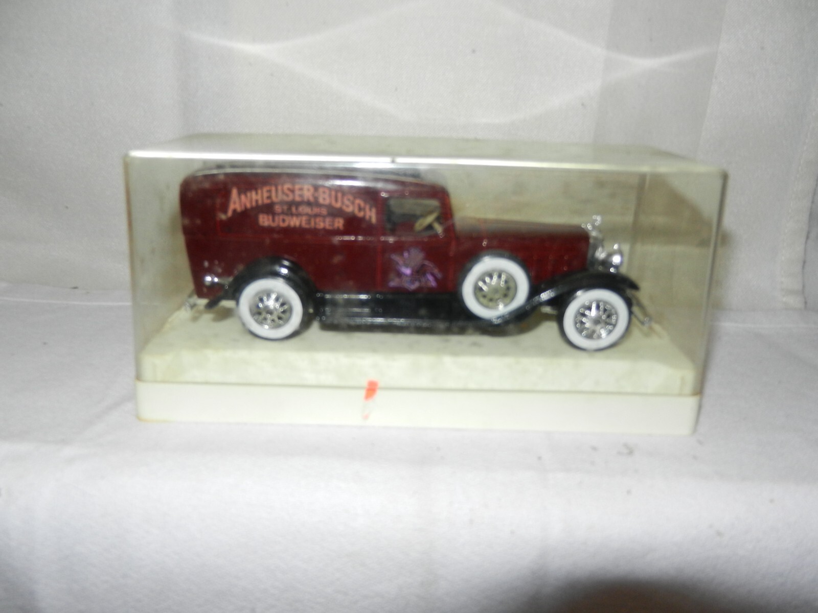Picture 1 of 5