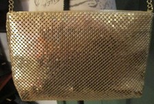 Vtg Gold Metallic Mesh Zippered Evening Crossbody Bag w/ Inside Zippered Pocket