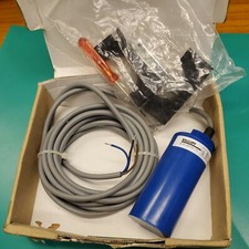 BALLUFF BCS-034-PS-1-Y-03 Capacitive Proximity Sensor Switch BCS034PS1Y3 New