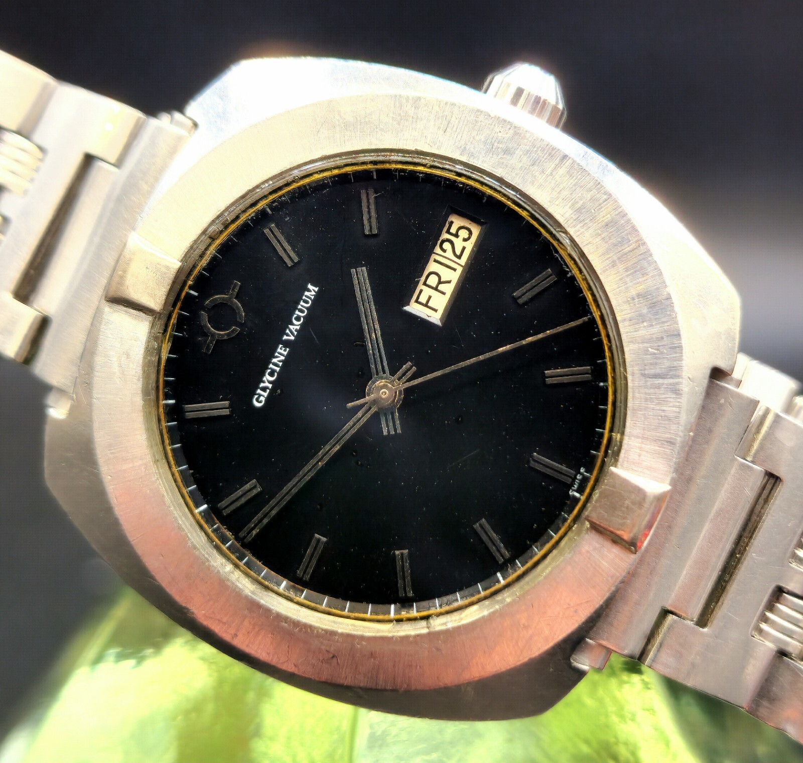 Rare✨ waltham vacuum day-date - Gem