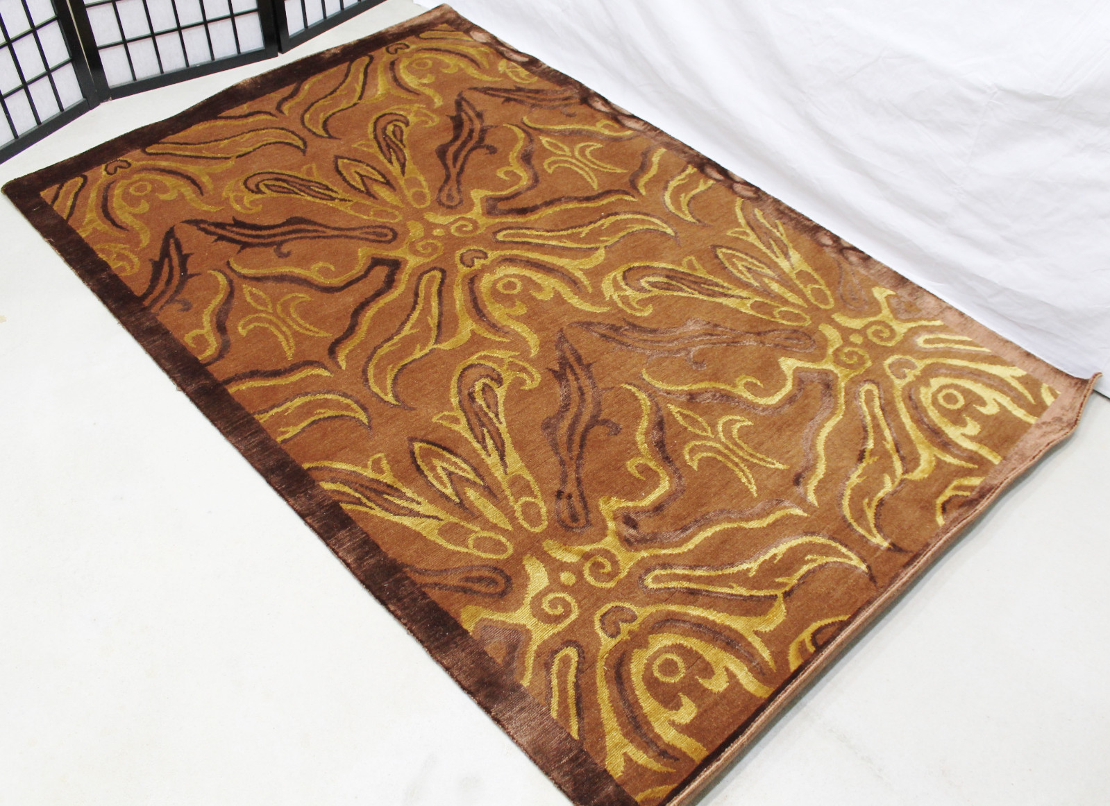 R30374 preciosa mano anudada lana y seda Tibetano Alfombra 4' X 6' Made in Nepal R30374 preciosa mano anudada lana y seda Tibetano Alfombra 4' X 6' Made in Nepal