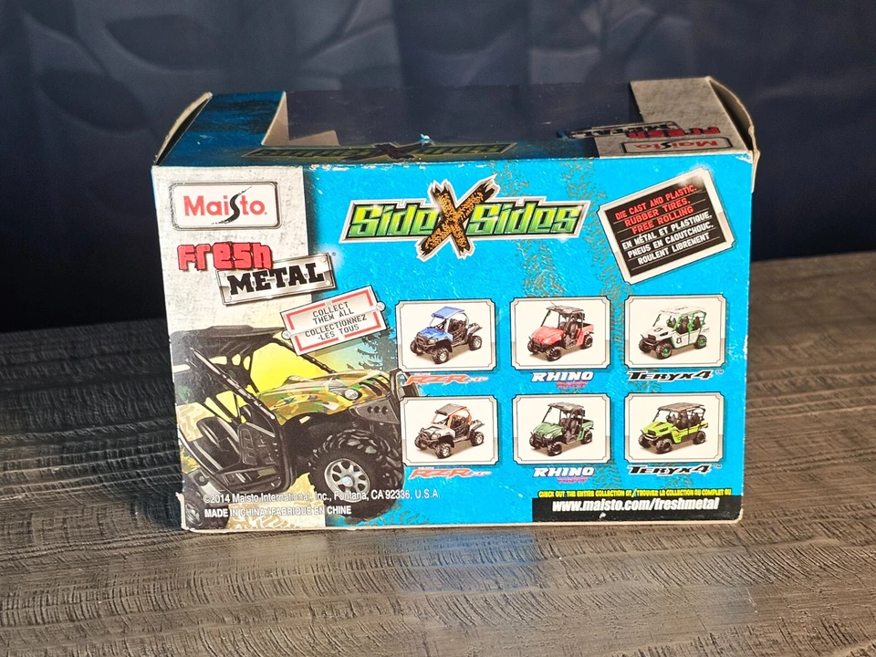 Mastio Side X Sides Fresh Metal 1/32 Diecast Yamaha Rhino 4x4 ATV con neumáticos de goma Foto 2 de 3