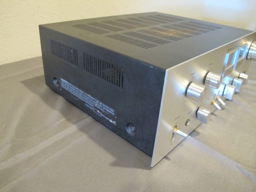 Amplificatore integrato stereo vintage Sanyo DCA-411 - Foto 5 di 9