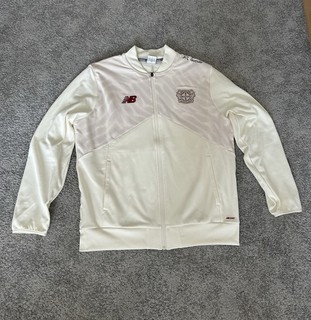Bayer 04 Leverkusen Trainingsjacke Gr. L Weiß/Beige