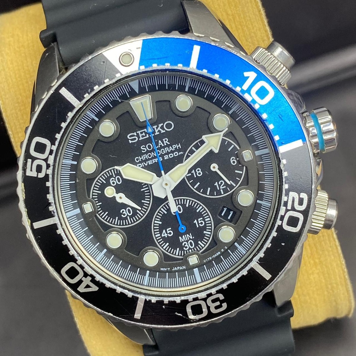 Rare Seiko Solar SSC017 Chronograph V175-0AD0 Black Dial Batman