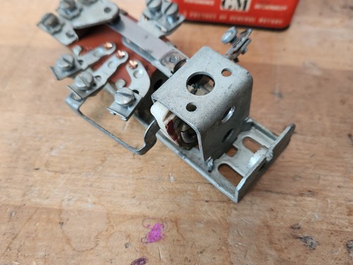 NOS OEM GM 1947-54 CHEVROLET 1953-54 COREVETTE HEADLIGHT SWITCH 1995048 *READ* - Picture 5 of 14