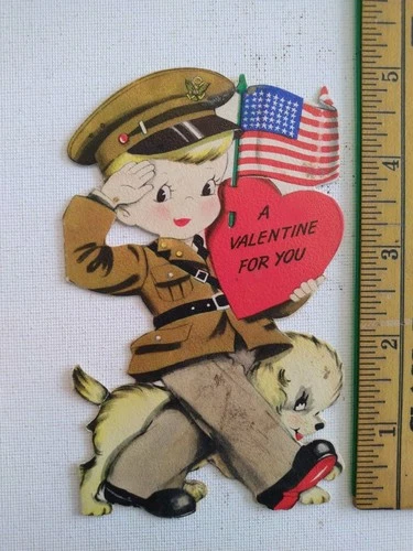 VINTAGE FOLD OUT VALENTINE SOLDIER FLAG MILITARY WW2 1943 PATRIOTIC GREETING CAR