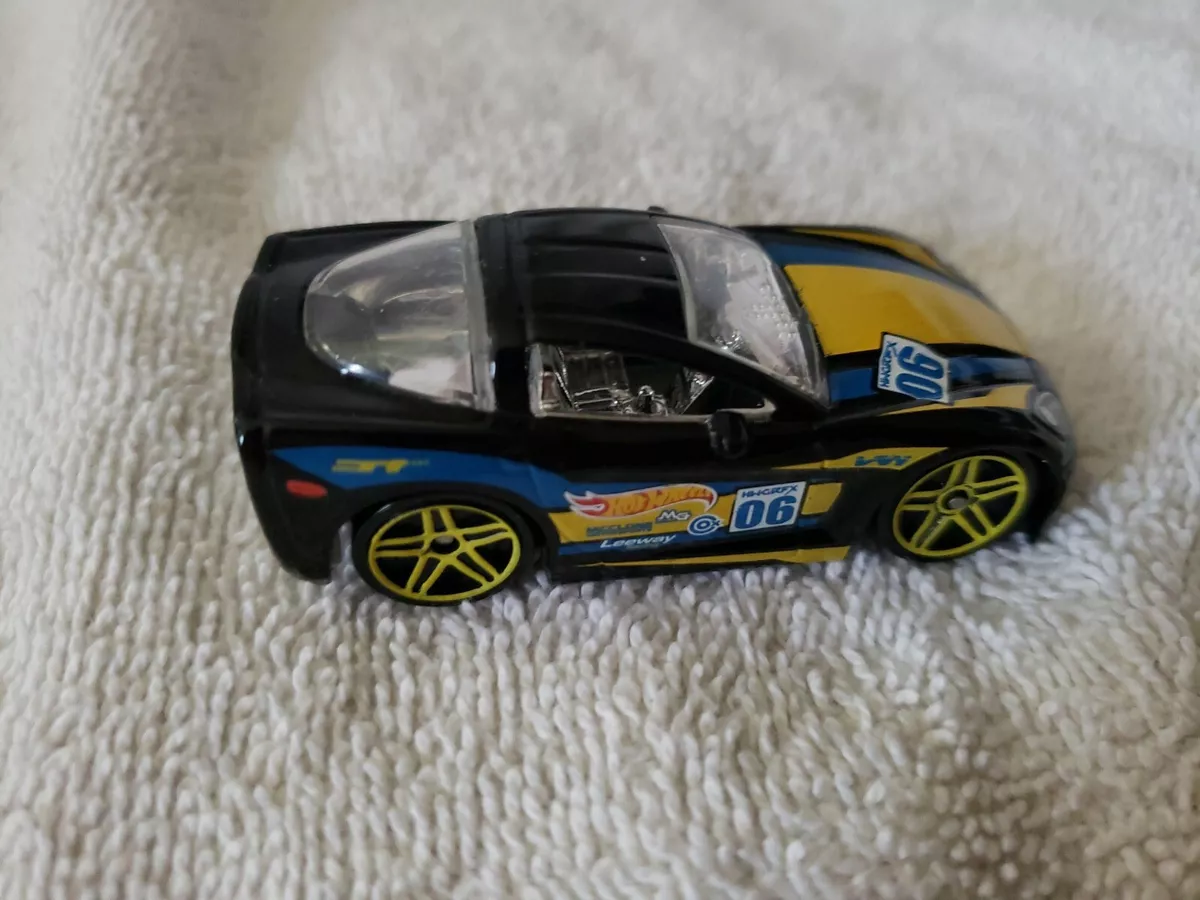 Hot wheels 2025 2005 corvette