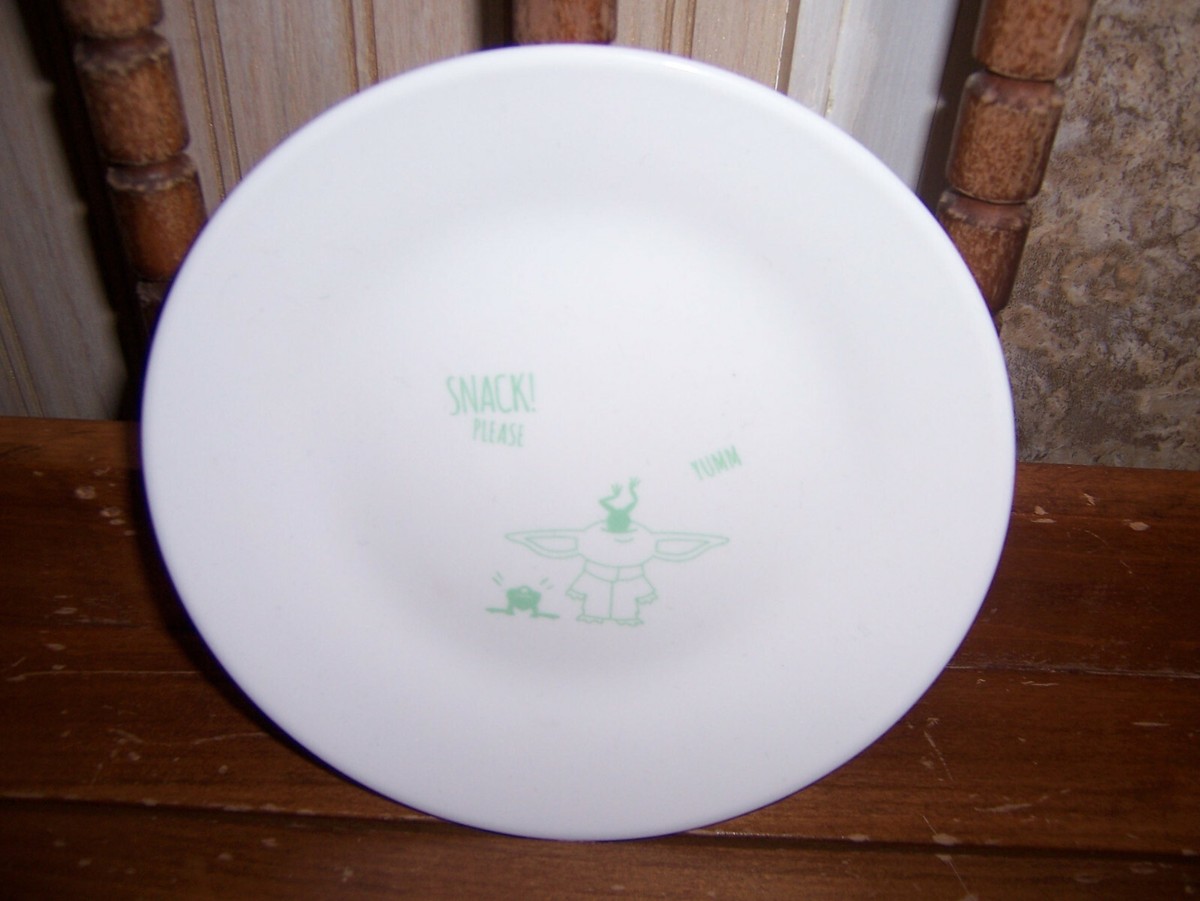 Star Wars Baby Yoda Corelle Plate The Child Grogu Appetizer Snack Dessert 
