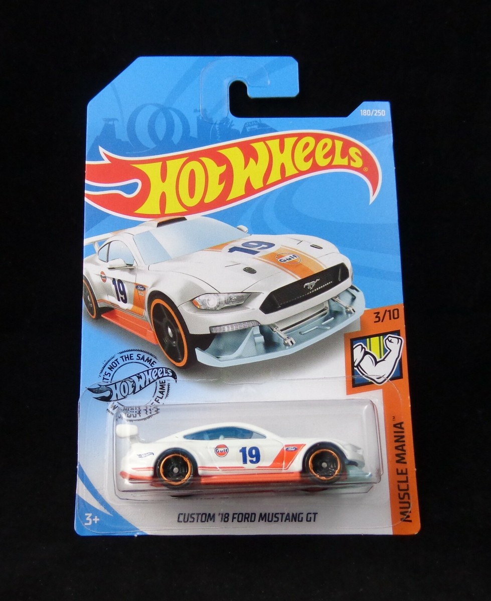Hot Wheels Muscle Mania Custom 18 Ford Mustang GT Gulf Racing