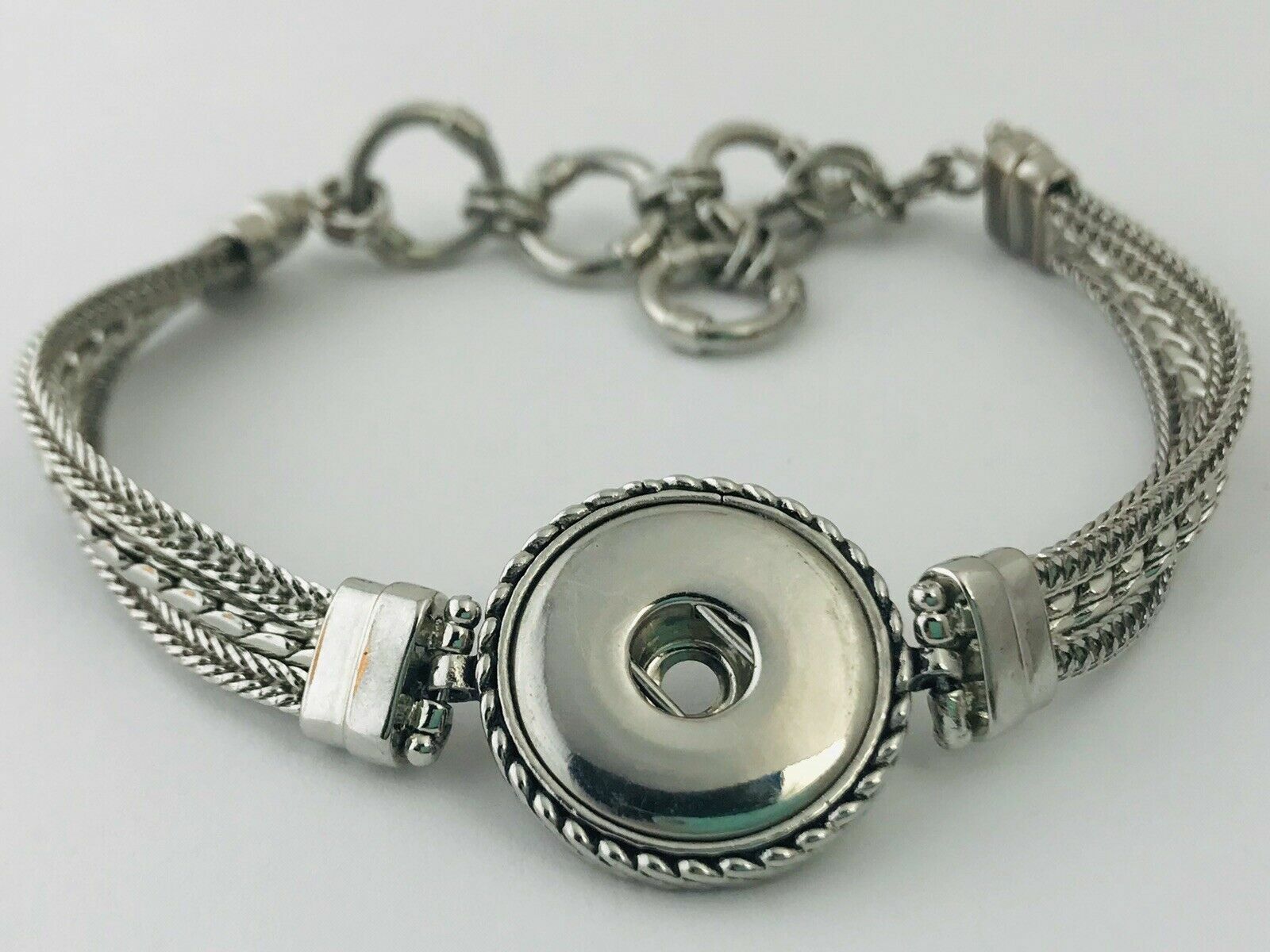 GingerSnaps Ginger Snaps One Snap Multi-Chain Bra… - image 1