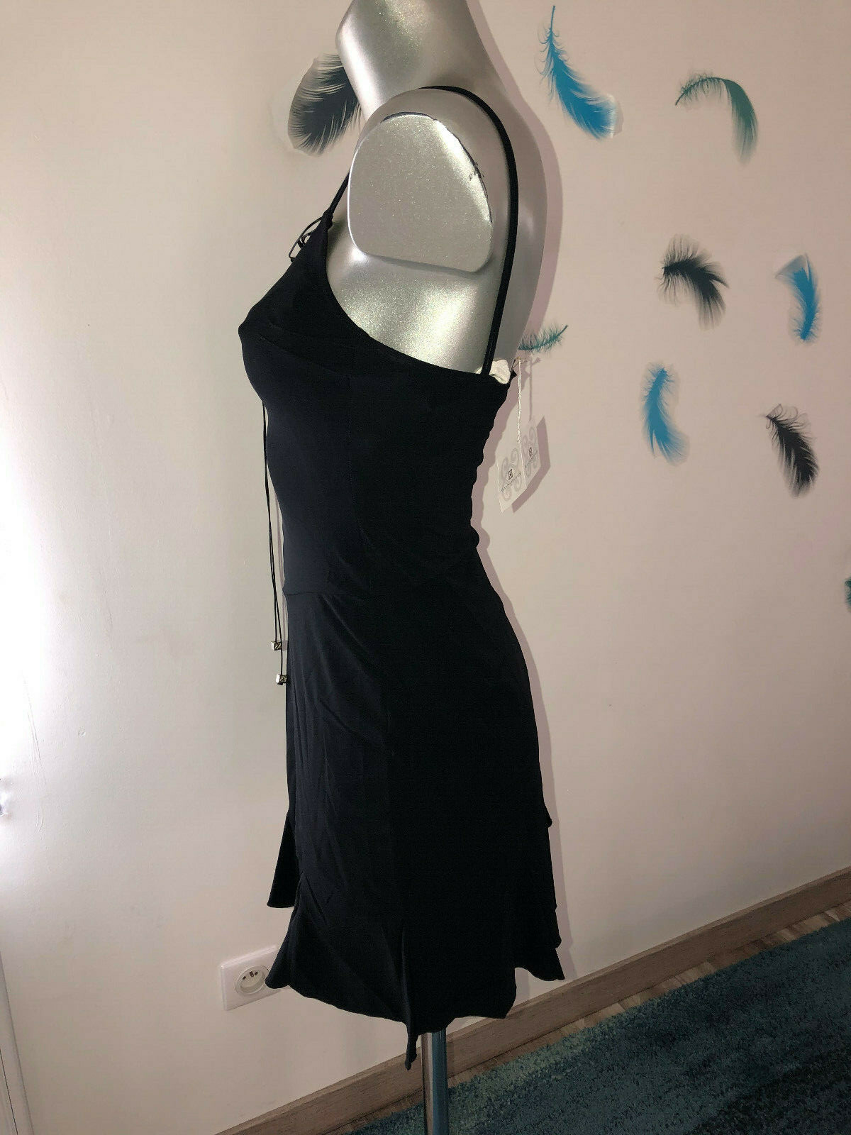 Picture 2 of 5