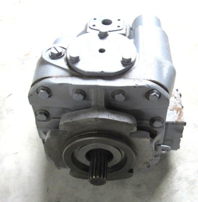 hnk　1009 NEW SUNSTRAND 23-2091 HYDRAULIC PUMP 10-85-02-53200 232091