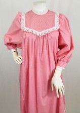 Vintage Muumuu Factory Prairie Puff Sleeve House Dress Nightgown Pink Calico 70s