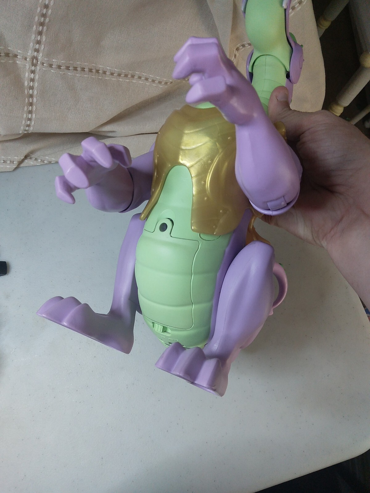 Picture 4 of 8