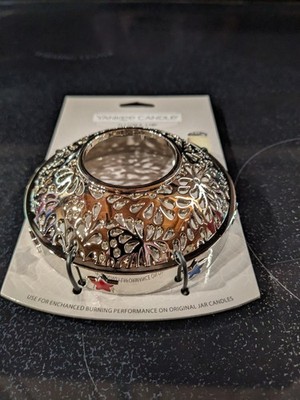 Yankee Candle Happy Birthday America floral-pattern Illuma-Lid Jar Candle Topper