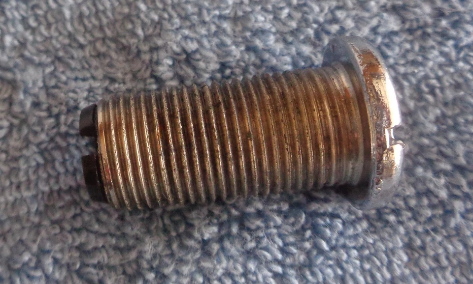 Original GM 77-92 Varios Modelos Radio Alimentación Antena Bisel Base Montaje Tuerca Foto 3 de 4