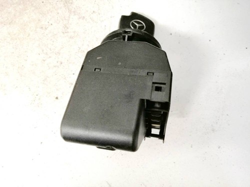 Mercedes-Benz E-CLASS 2001 Ignition Barrels (Ignition Switch) 2105 #2447595-31 - Bild 2 von 9