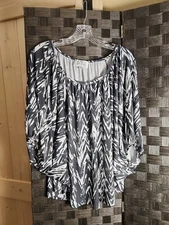 VaVa By Joy Han 1X Black & White Blouse