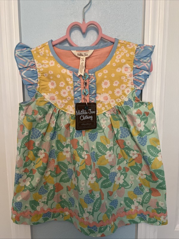 Matilda Jane Girls Size 6 Top & Shorts Floral Theme
