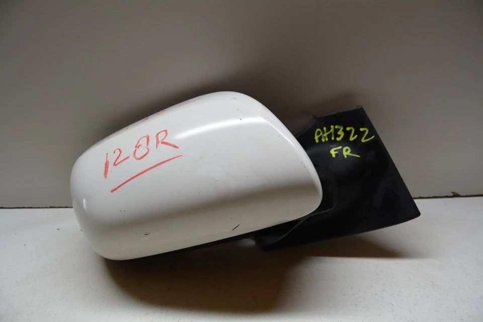 2006 - 2011 TOYOTA YARIS ESPELHO RETROVISOR LATERAL DIREITO DO PASSAGEIRO FABRICANTE DE EQUIPAMENTO ORIGINAL, 128-61446 - Imagem 2 de 4