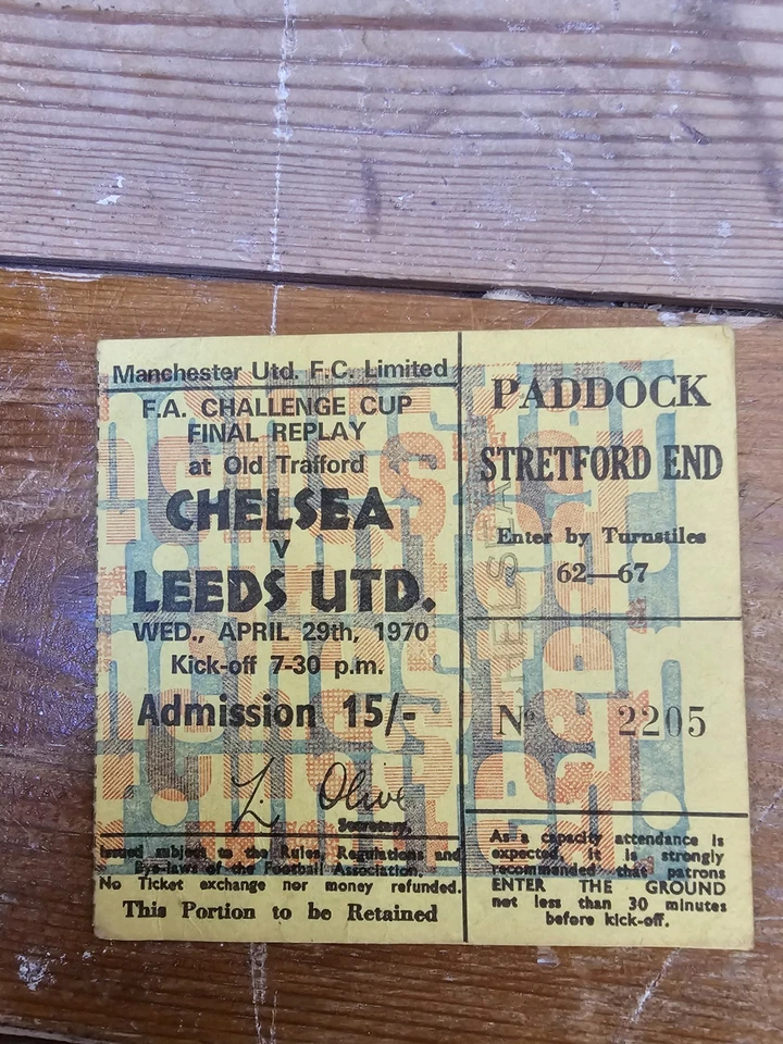 Leeds / Chelsea 1970 FA Cup Final Replay Tickets & VHS - Image 3 of 4