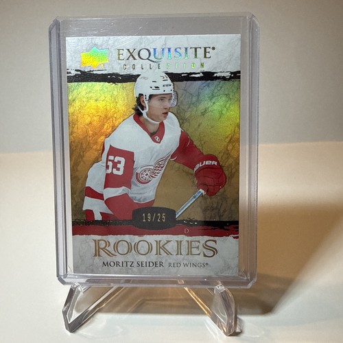 Moritz Seider [Gold Spectrum] #R-MS 2021 Upper Deck Black Diamond Exquisite Collection Rookies card