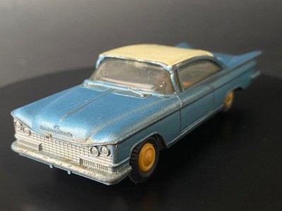 GAMA 1:43 MINI MOD-BUICK , blau Modellauto Metall rar