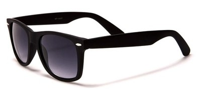 Classic Style Black Frame Gradient Lens Unisex Sunglasses UV400 Sun Protection