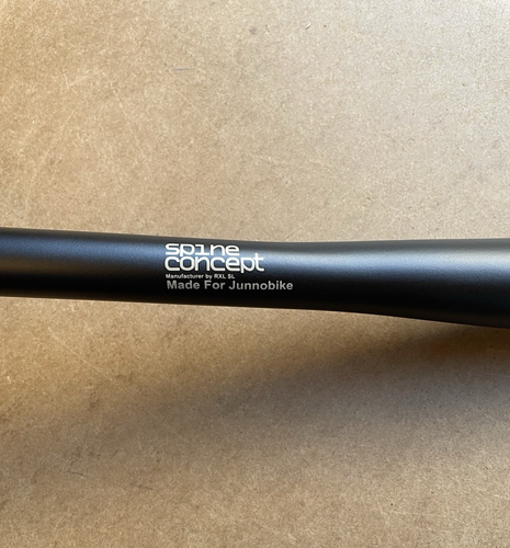 Carbon Fiber Flat Bar 31.8mm MTB/Downhill Handle Bars - 9° back/4° up-740mm - Picture 7 of 8