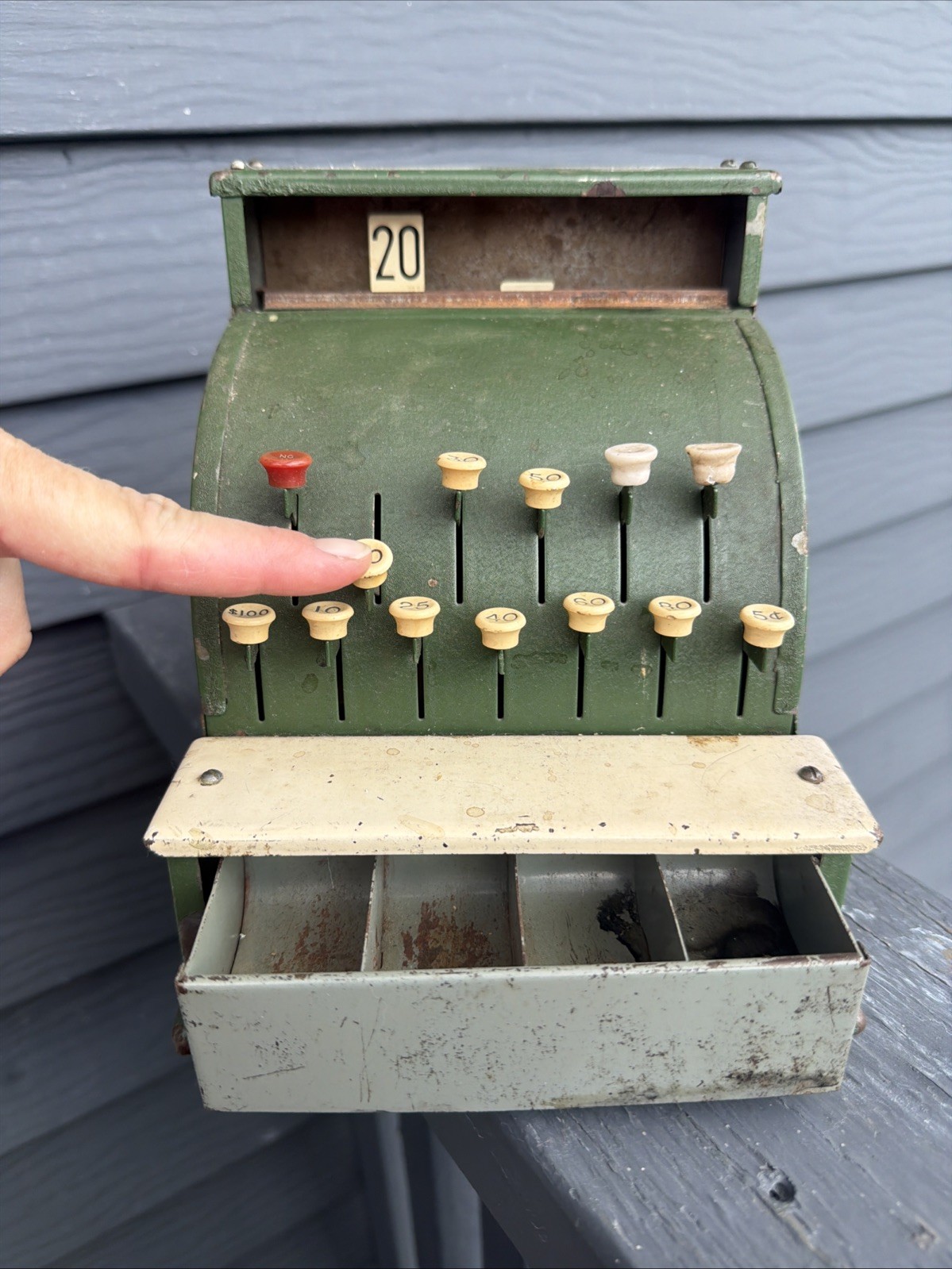 как выглядит Vntg Tom Thumb Toy Cash Register Green Metal 1950 Western Stamping Co USA Works фото